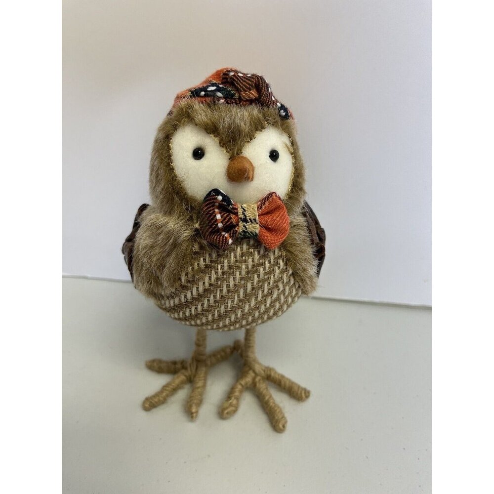 Original Spritz Bird by Harvest House Thanksgiving Young Pilgrim c1987 China 8"